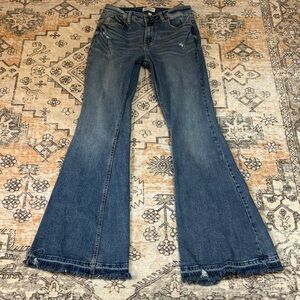 SHYANNE 28x34 slightly distressed, extra wide flare, raw hem bootleg jeans